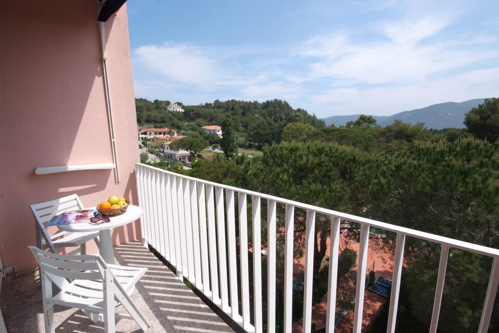 Residence Elite Marina di Campo Bagian luar foto