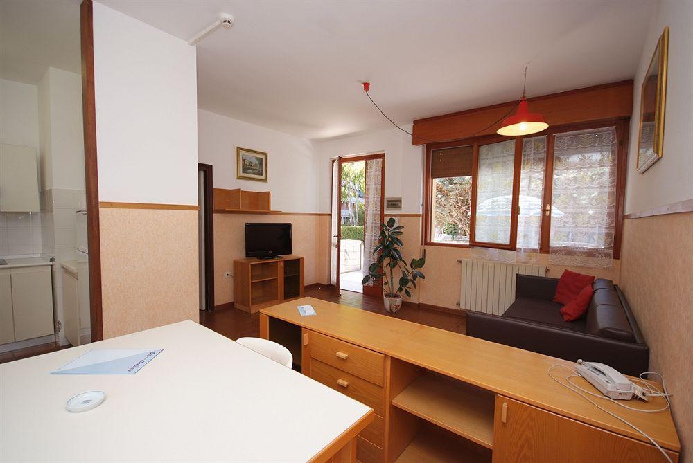 Residence Elite Marina di Campo Bagian luar foto